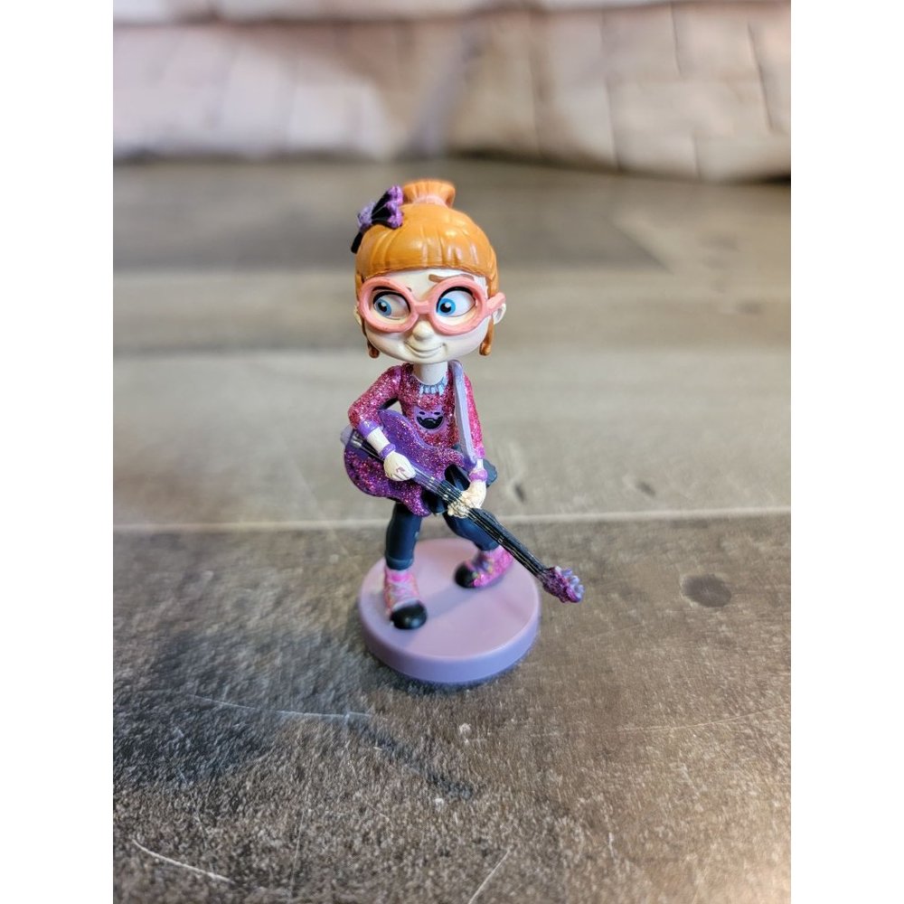 Ginger girl playing guitar pink glasses Disney toy figure